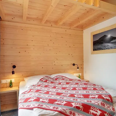 Dom Gorski Bed & Breakfast *