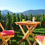 Bed & Breakfast Dom Gorski 3*